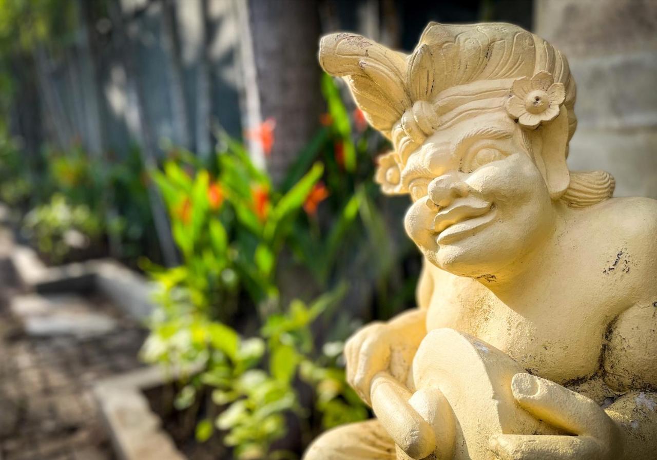 Villa Alu Lima Seminyak Exteriör bild