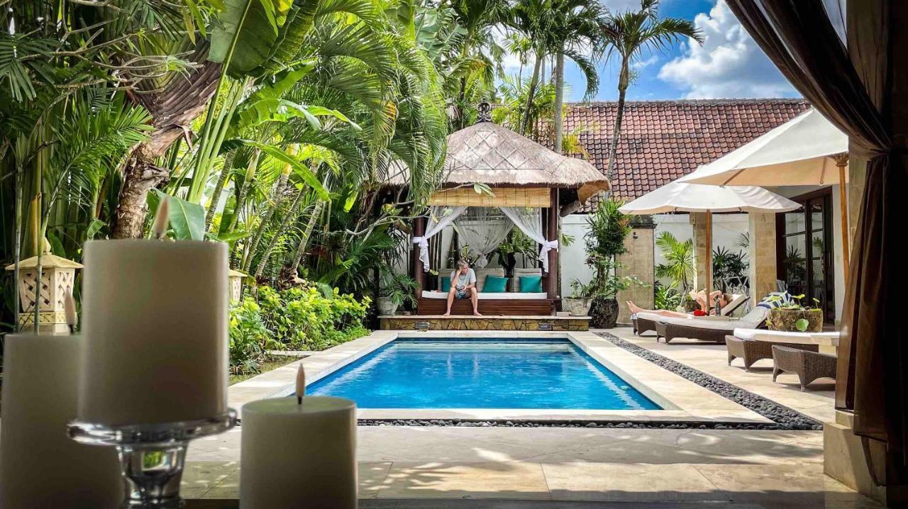 Villa Alu Lima Seminyak Exteriör bild